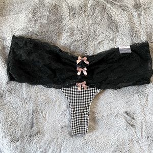 Lane Bryant Black Lace Houndstooth Thong Sz 18/20